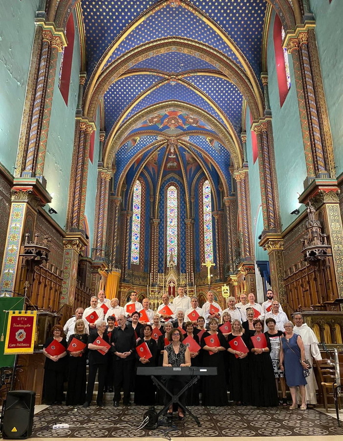 Bordighera: concerto del Coro Polifonico città di Ventimiglia alla chiesa di Terrasanta Bordighera: concerto del Coro Polifonico città di Ventimiglia alla chiesa di Terrasanta