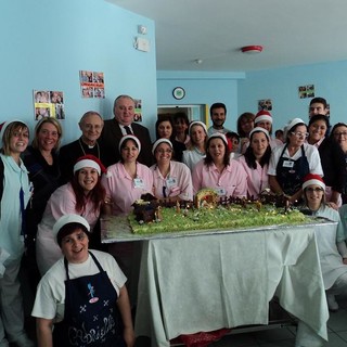 Vallecrosia: ieri a “Casa Rachele” numerose autorità all'appuntamento annuale in preparazione ai festeggiamenti del Natale