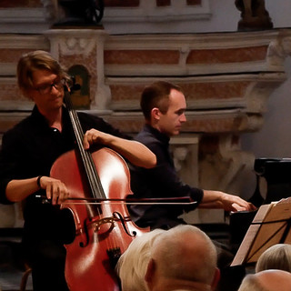 Cervo: oggi pomeriggio, concerto dei Duo Verzaro all'Oratorio di Santa Caterina (foto & video) Cervo: oggi pomeriggio, concerto dei Duo Verzaro all'Oratorio di Santa Caterina (foto & video)