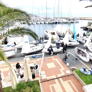 Santo Stefano al Mare: 200 equipaggi per 12 nazioni pronti a darsi battaglia nella 'Carnival Race' (Foto e Video) Santo Stefano al Mare: 200 equipaggi per 12 nazioni pronti a darsi battaglia nella 'Carnival Race' (Foto e Video)
