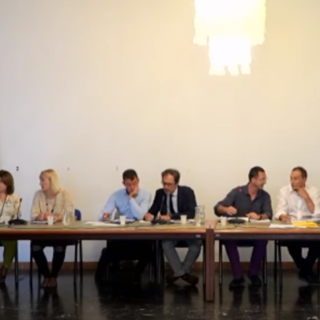 Bordighera, il progetto del nuovo campo sportivo accende il consiglio comunale