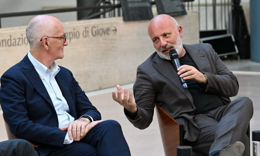 Martedì Letterari, Carlo Bonini e Franco Gabrielli al Casinò di Sanremo per parlare di sicurezza democratica Martedì Letterari, Carlo Bonini e Franco Gabrielli al Casinò di Sanremo per parlare di sicurezza democratica