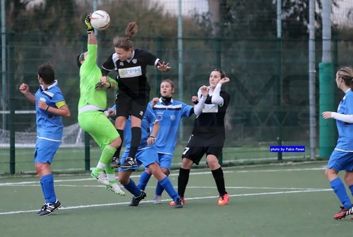 Calcio femminile: Serie C, netta sconfitta della Matuziana Sanremo nella trasferta di Lavagna Calcio femminile: Serie C, netta sconfitta della Matuziana Sanremo nella trasferta di Lavagna