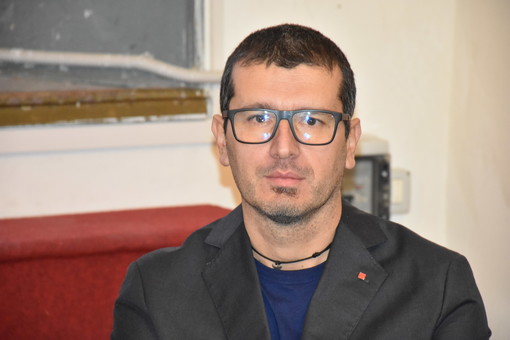 Sanità a Sanremo: Fellegara parla già da candidato a sindaco "Situazione inaccettabile soprattutto al pronto soccorso" (Video) Sanità a Sanremo: Fellegara parla già da candidato a sindaco "Situazione inaccettabile soprattutto al pronto soccorso" (Video)