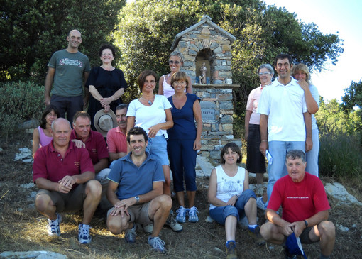 Sanremo: festa a Verezzo per ultimazione della 'Capeleta de San Francesco' Sanremo: festa a Verezzo per ultimazione della 'Capeleta de San Francesco'