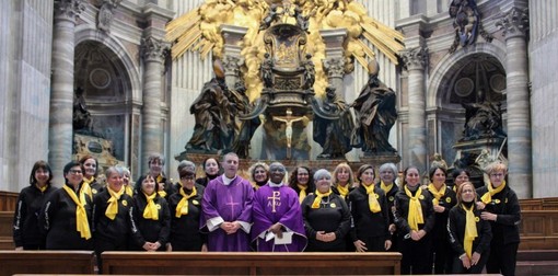 Il coro ‘conClaudia’ di Imperia accompagna la Celebrazione Liturgica in Vaticano (Foto) Il coro ‘conClaudia’ di Imperia accompagna la Celebrazione Liturgica in Vaticano (Foto)