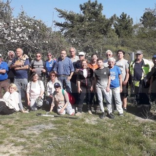 Domenica scorsa la 6a edizione della camminata transfrontaliera “Passi per ricordare” organizzata dall'Anpi (Foto)