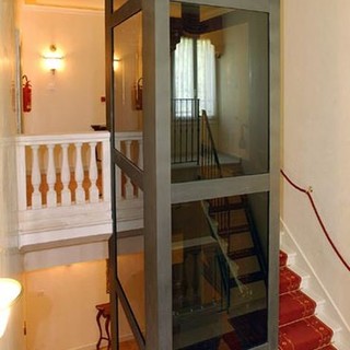 Ascensori moderni, sicuri e conformi alle normative vigenti: ecco le tipologie di modernizzazioni con Cuttica Ascensori