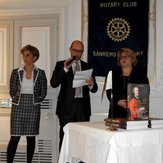 il Club Rotary Sanremo Hanbury dona la biografia 'Il Fratello del Doge' alle biblioteche del territorio
