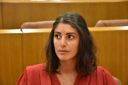 Ventimiglia: il Consigliere Cristina D'Andrea risponde al direttivo del partito "Vado fiera del mio voto di ieri" Ventimiglia: il Consigliere Cristina D'Andrea risponde al direttivo del partito "Vado fiera del mio voto di ieri"