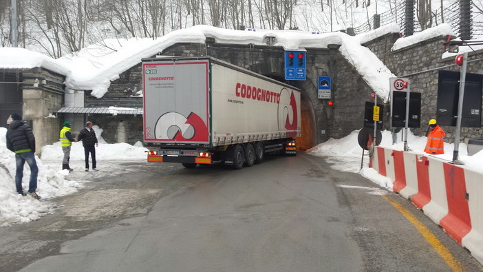 Incidente in Valle Roya: chiuso il Tunnel di Tenda in entrambe le direzioni (riaperto alle 17)