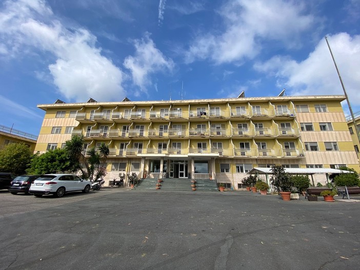 Sanremo: blitz ieri a 'Casa Serena', controlli riconducibili alla morte dell'anziana strozzata da una cintura di costrizione Sanremo: blitz ieri a 'Casa Serena', controlli riconducibili alla morte dell'anziana strozzata da una cintura di costrizione