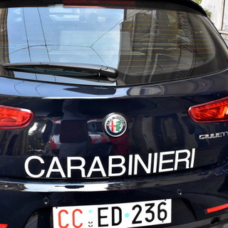 Bordighera: due arresti dei Carabinieri per spaccio di droga, sequestrati 700 grammi tra hashish e cocaina