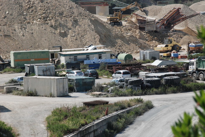 Emergenza rifiuti e 'Lotto 6': il Movimento 5 Stelle di Sanremo conferma "Unica soluzione il programma Rifiuti Zero!"