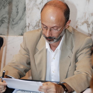 Imperia: no alla proroga per la 'Porto', intervento del capogruppo PRC, Pasquale Indulgenza Imperia: no alla proroga per la 'Porto', intervento del capogruppo PRC, Pasquale Indulgenza