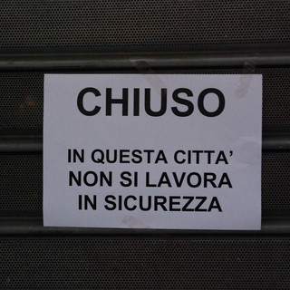 Sanremo: dopo la lite in via Palazzo un commerciante chiude per 'scarsa sicurezza'