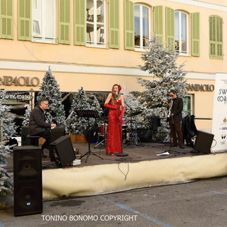 Sanremo: le più belle foto di Tonino Bonomo allo 'Swing Corner of Christmas' in piazza Borea D'Olmo Sanremo: le più belle foto di Tonino Bonomo allo 'Swing Corner of Christmas' in piazza Borea D'Olmo