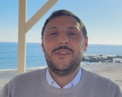 Sanremo: Cristian Quesada Vs Generale Vannacci "Da Don Rodrigo si è trasformato in Don Abbondio" (Video)