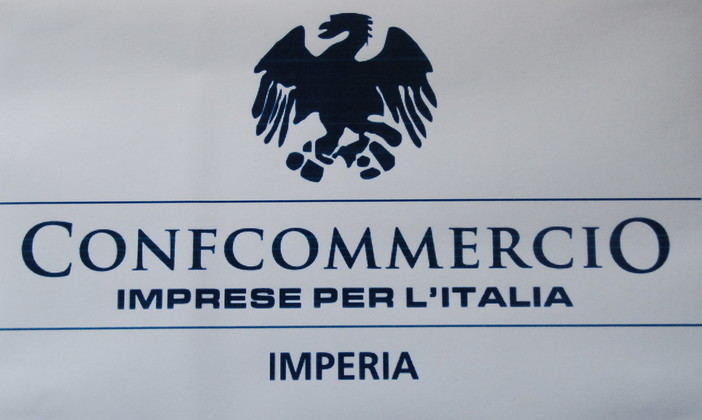 Imperia: la Confcommercio replica duramente con una lunga lettera all'Assessore Emilio Broccoletti Imperia: la Confcommercio replica duramente con una lunga lettera all'Assessore Emilio Broccoletti