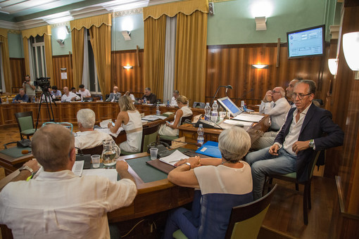 Le immagini dal Consiglio Comunale (foto Stefano Michero)