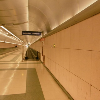 Percorre il corridoio della stazione ferroviaria in bicicletta: multato dalla Polizia nel pomeriggio di ieri