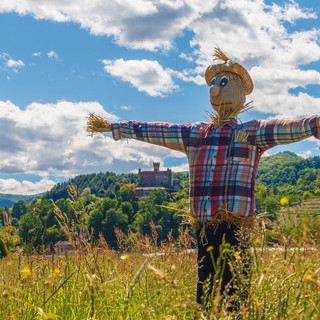 Dal 6 al 13 maggio a Castellar, in provincia di Cuneo, c’è la 'Festa degli spaventapasseri' Dal 6 al 13 maggio a Castellar, in provincia di Cuneo, c’è la 'Festa degli spaventapasseri'