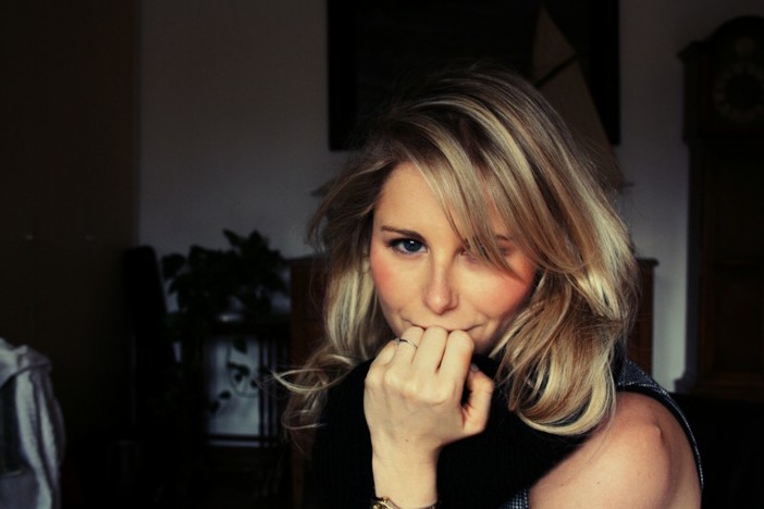 La cantautrice ligure Chiara Ragnini presenta 'Homeplay', la prima cover è dei Maroon 5 La cantautrice ligure Chiara Ragnini presenta 'Homeplay', la prima cover è dei Maroon 5