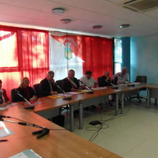 Vallecrosia: i Consiglieri Balbis, Perri e Russo rispondono a Paolino &quot;Meglio poco fatto bene che tanto fatto male!&quot;