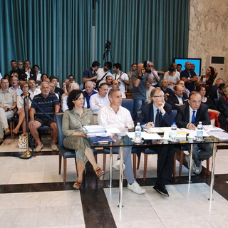 Trasporto per i disabili: una mozione del 'Laboratorio per Imperia' oggi in Consiglio Comunale Trasporto per i disabili: una mozione del 'Laboratorio per Imperia' oggi in Consiglio Comunale