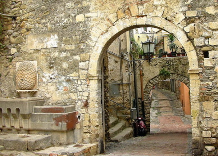 Sanremo: ogni giovedì fino all'8 settembre le visite guidate del centro storico con 'Arcadia-Liguria da Scoprire'