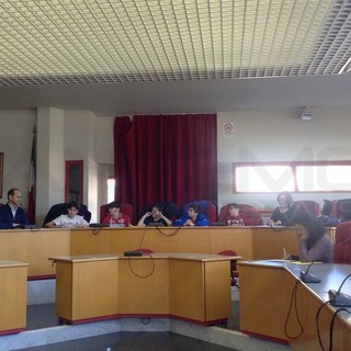 Taggia: ambiente, sport e urbanistica al centro del Consiglio comunale dei Ragazzi