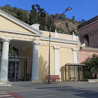 Vigilanza davanti al Cimitero di Ventimiglia, il PD cittadino contro l'ingaggio di guardie giurate