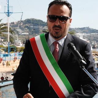 Dichiarazioni del Prefetto Gabrielli di ieri: lunga telefonata di chiarimento del Sindaco di Sanremo Dichiarazioni del Prefetto Gabrielli di ieri: lunga telefonata di chiarimento del Sindaco di Sanremo