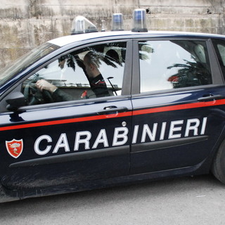 Dolceacqua: 57enne tenta il suicidio impiccandosi, provvidenziale intervento dei Carabinieri Dolceacqua: 57enne tenta il suicidio impiccandosi, provvidenziale intervento dei Carabinieri
