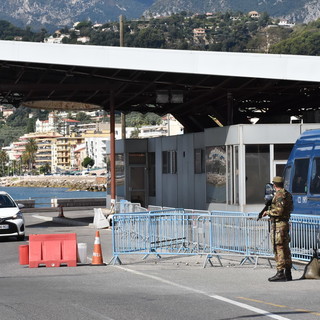 Coronavirus: transiti tra Italia e Francia, cosa prevede l’ultimo DPCM, anche l’Arcivescovo di Monaco colpito dal Covid-19 Coronavirus: transiti tra Italia e Francia, cosa prevede l’ultimo DPCM, anche l’Arcivescovo di Monaco colpito dal Covid-19