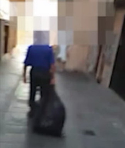Sanremo: ci lamentiamo spesso dei rifiuti e delle discariche, ecco le immagini che non vorremmo mai vedere (Video) Sanremo: ci lamentiamo spesso dei rifiuti e delle discariche, ecco le immagini che non vorremmo mai vedere (Video)