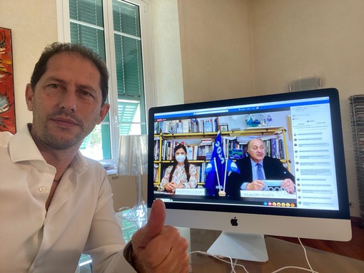 Aumentano le 'Bandiere Blu' in Italia: due in più in Liguria e tra le novità c'è Diano Marina, confermate le altre Aumentano le 'Bandiere Blu' in Italia: due in più in Liguria e tra le novità c'è Diano Marina, confermate le altre