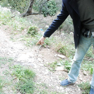 Villa Faraldi: trovato il cadavere semi carbonizzato di una donna nelle campagne Villa Faraldi: trovato il cadavere semi carbonizzato di una donna nelle campagne