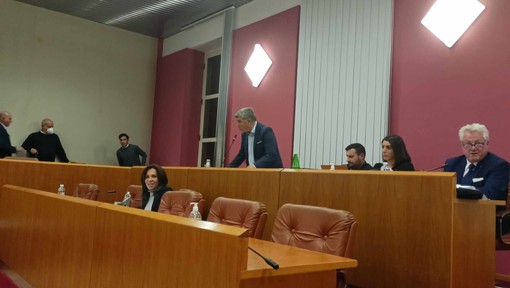 Consiglio comunale a Ventimiglia, "problema di sicurezza stradale a Mortola e Grimaldi": l'interrogazione della minoranza Consiglio comunale a Ventimiglia, "problema di sicurezza stradale a Mortola e Grimaldi": l'interrogazione della minoranza