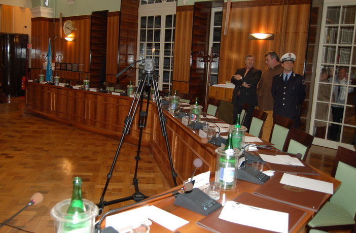 Sanremo: Il consiglio comunale salta per mancanza di numero legale. In aula erano presenti solo 7 consiglieri