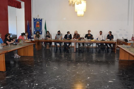 Bordighera: giovedì prossimo alle 19 torna il Consiglio comunale della città delle palme