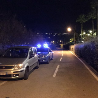 Sanremo: cadavere trovato ieri vicino alla ciclabile, quasi certamente è un clochard straniero Sanremo: cadavere trovato ieri vicino alla ciclabile, quasi certamente è un clochard straniero