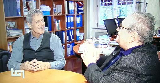 Claudio Baglioni presenta il suo Festival al Tg1: niente eliminazioni e addio alla serata cover Claudio Baglioni presenta il suo Festival al Tg1: niente eliminazioni e addio alla serata cover
