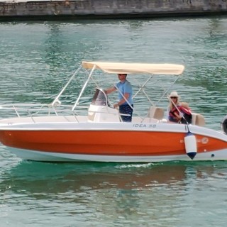 Noleggiare una barca nella provincia di Imperia è facile: provate con Cantiere Nautico Diurno!