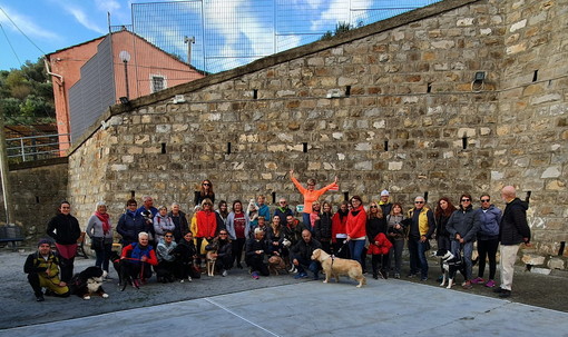 Sanremo: successo per la 'Camminata outdoor' a favore dell'associazione ENPA (foto)