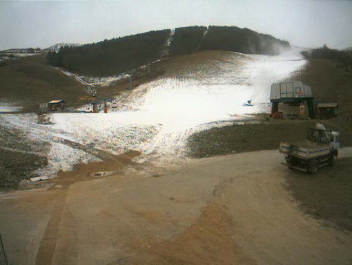 Limone Piemonte: cannoni spara neve viaggiano a pieno regime, nel weekend nuove aperture Limone Piemonte: cannoni spara neve viaggiano a pieno regime, nel weekend nuove aperture