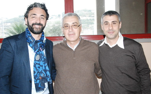 Taggia: i consiglieri comunali di 'Camminiamo insieme' intervengono sul caso dei 'furbetti del cartellino' Taggia: i consiglieri comunali di 'Camminiamo insieme' intervengono sul caso dei 'furbetti del cartellino'