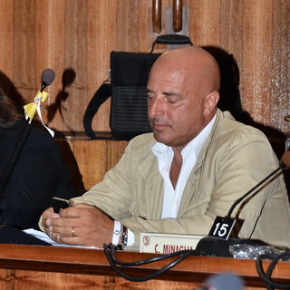 Sanremo: Dibattito Ius Soli. Berrino “No ad una sostituzione etnica”. Lanteri “Discussione strumentale” Sanremo: Dibattito Ius Soli. Berrino “No ad una sostituzione etnica”. Lanteri “Discussione strumentale”