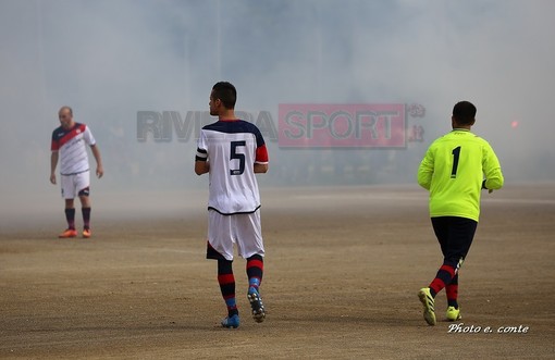 Calcio. Camporosso, Fabio Lentini intenzionato a restare: "Ci sono un pò di conti in sospeso con l'anno scorso"