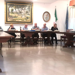 Ospedaletti: lunedì prossimo alle 18 convocato il Consiglio comunale, ecco l'ordine del giorno Ospedaletti: lunedì prossimo alle 18 convocato il Consiglio comunale, ecco l'ordine del giorno